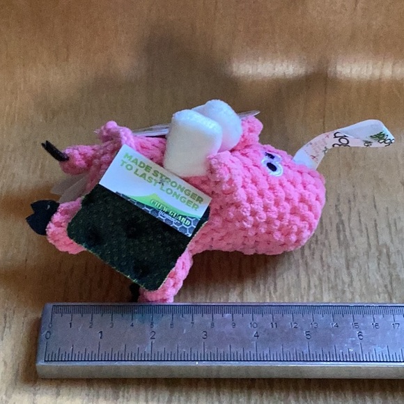 Godog~ Flying Pig Checkers With Chew Guard Technology Dog Toy, Pink - Picture 5 of 5